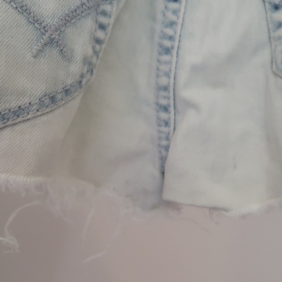 ❣️ FINAL SALE 🤍 PacSun ripped short shorts - Picture 4 of 4